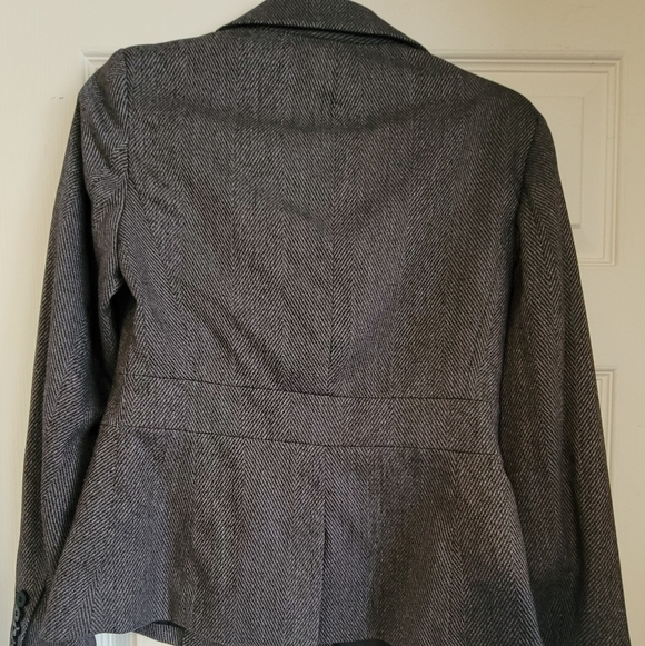 Jacket - Picture 3 of 4